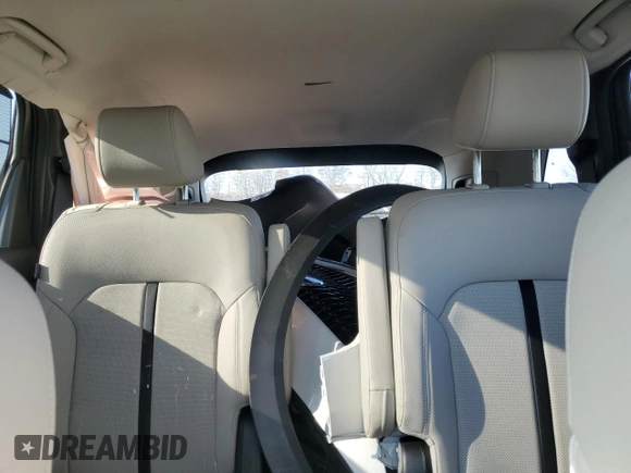 2024 Mazda CX-90 Preferred with VIN JM3KKBHD3R1175038, listed as a Copart auction lot 53909625 with 7,140 mi miles and Salvage title. Bid and sale history available at DreamBid. Image 10.