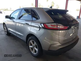 2020 Ford Edge SE z VIN 2FMPK3G97LBA60726, wystawiony jako IAAI lot #41996884 z przebiegiem 62 817 mil mil oraz . Historia ofert i sprzedaży dostępna na DreamBid. Obrazek 3.