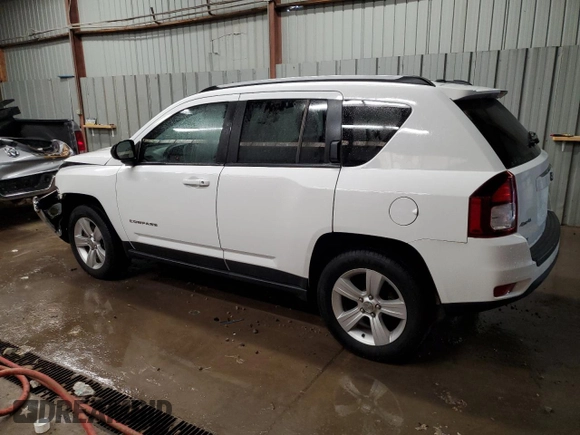 2017 Jeep Compass Sport SE with VIN 1C4NJDBB6HD106773, listed as a Copart auction lot 61995745 with 84,191 mi miles and Salvage title. Bid and sale history available at DreamBid. Image 2.