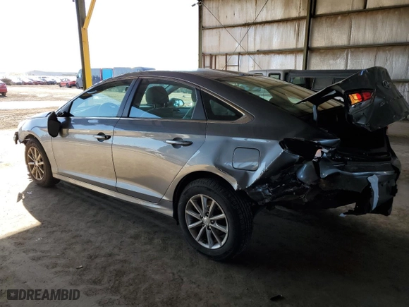 2019 Hyundai Sonata SE with VIN 5NPE24AF8KH755817, listed as a Copart auction lot 49069105 with 91,488 mi miles and Salvage Title. Bid and sale history available at carsss.com. Image 2.