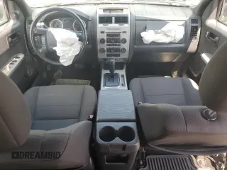 2010 Ford Escape XLT z VIN 1FMCU9D77AKC30116, wystawiony jako Copart lot #55429945 z przebiegiem 154 608 mil mil oraz Czysty tytuł • Clean title. Historia ofert i sprzedaży dostępna na DreamBid. Obrazek 8.