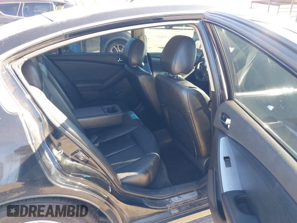 2011 Nissan Altima S with VIN 1N4AL2AP1BC173276, listed as a IAAI auction lot 41243580 with 253,861 mi miles and . Bid and sale history available at DreamBid. Image 8.