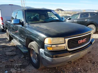2002 GMC Sierra 1500 SLE with VIN 2GTEC19T121415612, listed as a IAAI auction lot 41371998 with Not Provided miles and . Bid and sale history available at carsss.com. Image 1.