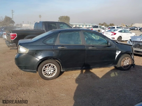 2008 Ford Focus SE with VIN 1FAHP35N18W135667, listed as a IAAI auction lot 41411076 with NaN miles. Bid and sale history available at carsss.com. Image 14.