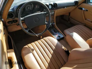 1988 Mercedes-Benz 560 SL with VIN WDBBA48D3JA075404, listed as a Copart auction lot 87551575 with 154,527 mi miles and Clean Title. Bid and sale history available at carsss.com. Image 8.