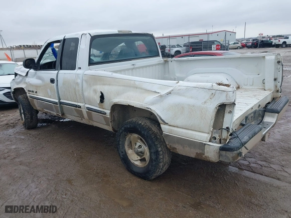 1999 Dodge Ram 1500 with VIN 1B7HF13Z3XJ651659, listed as a IAAI auction lot 41717323 with 230,729 mi miles. Bid and sale history available at carsss.com. Image 3.