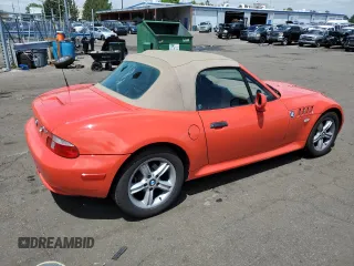 2000 BMW Z3 2.5L with VIN WBACH9340YLM91704, listed as a Copart auction lot 57235124 with 71,354 mi miles and Salvage Title. Bid and sale history available at carsss.com. Image 3.