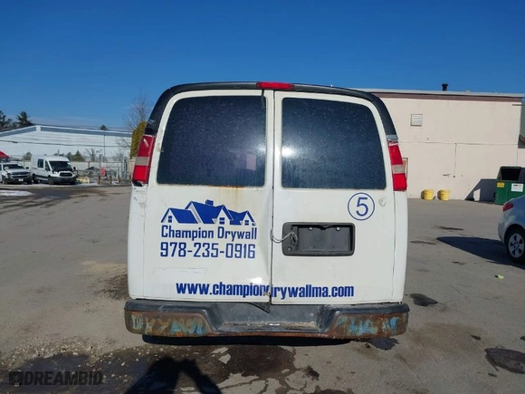 2012 Chevrolet Express Cargo Van with VIN 1GCWGFCA5C1121019, listed as a IAAI auction lot 41370794 with 308,489 mi miles. Bid and sale history available at carsss.com. Image 16.