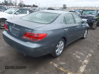 2005 Lexus ES 330 with VIN JTHBA30G055137002, listed as a IAAI auction lot 41547124 with 145,049 mi miles. Bid and sale history available at carsss.com. Image 4.