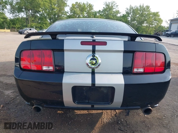 2007 Ford Mustang GT Deluxe with VIN 1ZVFT82H375246120, listed as a IAAI auction lot 42402065 with 160,902 mi miles and . Bid and sale history available at DreamBid. Image 17.