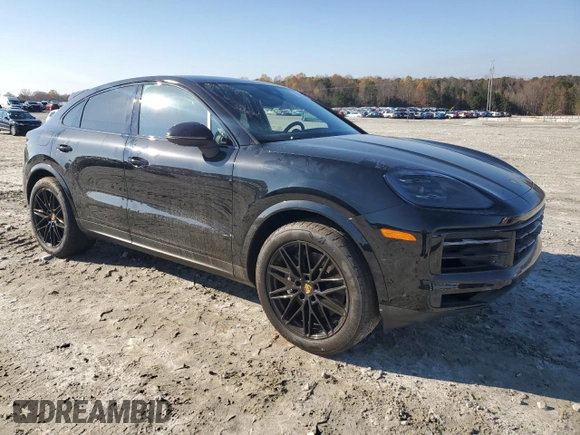 2024 Porsche Cayenne z VIN WP1BA2AY5RDA55876, wystawiony jako Copart lot #82519034 z przebiegiem 354 mil mil oraz Szkoda całkowita • Salvage title. Historia ofert i sprzedaży dostępna na DreamBid. Obrazek 4.
