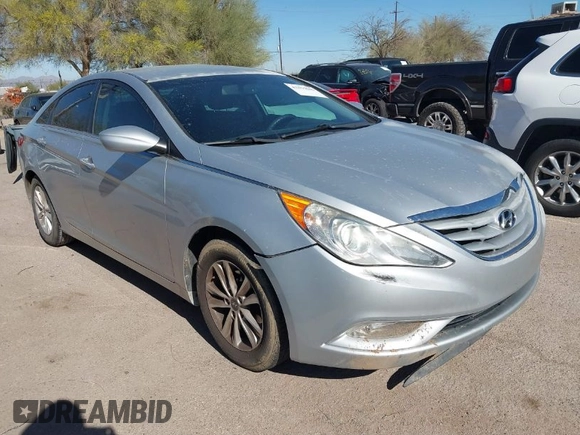 2013 Hyundai Sonata GLS with VIN 5NPEB4AC3DH712138, listed as a IAAI auction lot 41859686 with 98,298 mi miles and . Bid and sale history available at carsss.com. Image 1.