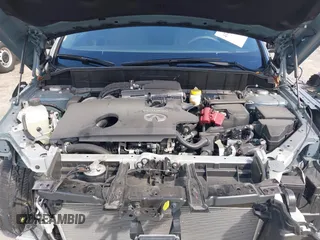 2023 Infiniti QX55 Luxe z VIN 3PCAJ5JRXPF117396, wystawiony jako IAAI lot #41672269 z przebiegiem 9 708 mil mil oraz . Historia ofert i sprzedaży dostępna na DreamBid. Obrazek 10.