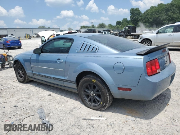 2007 Ford Mustang Deluxe with VIN 1ZVFT80N575339522, listed as a Copart auction lot 62088905 with 204,172 mi miles and Clean title. Bid and sale history available at DreamBid. Image 2.