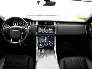 2021 Land Rover Range Rover Sport SE with VIN SALWG2SUXMA760365, listed as a Copart auction lot 45593905 with 38,959 mi miles and Clean Title. Bid and sale history available at carsss.com. Image 10.