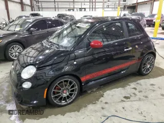 2017 FIAT 500 Abarth z VIN 3C3CFFFH4HT515419, wystawiony jako Copart lot #88055005 z przebiegiem 43 302 mil mil oraz Szkody całkowita. Historia ofert i sprzedaży dostępna na DreamBid. Obrazek 1.
