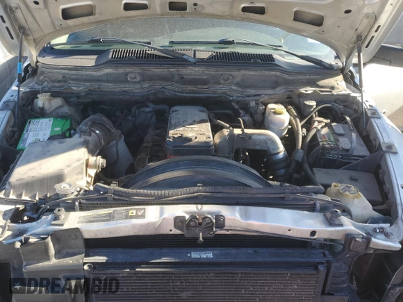 2005 Dodge 2500 ST z VIN 3D7KR28C35G790007, wystawiony jako Copart lot #45762535 z przebiegiem 223 158 mil mil oraz Szkoda całkowita • Salvage title. Historia ofert i sprzedaży dostępna na DreamBid. Obrazek 11.