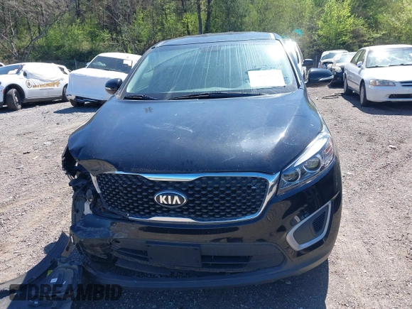 2018 Kia Sorento LX with VIN 5XYPG4A35JG410489, listed as a IAAI auction lot 41814696 with 134,402 mi miles. Bid and sale history available at carsss.com. Image 12.