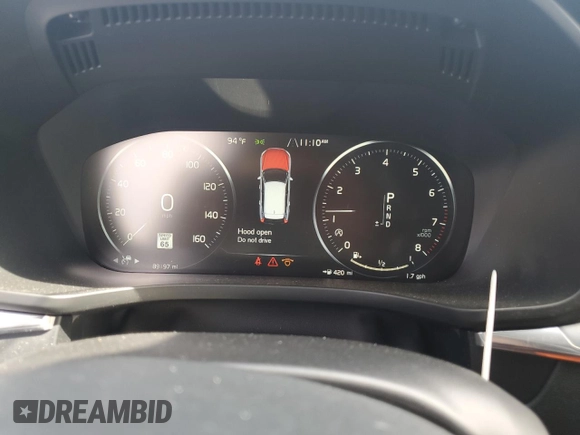 2018 Volvo XC60 Momentum with VIN LYV102RK6JB083622, listed as a Copart auction lot 56909505 with 89,197 mi miles and Salvage title. Bid and sale history available at DreamBid. Image 9.