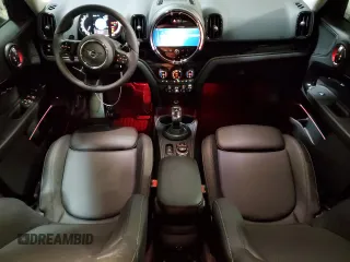 2024 MINI Countryman Cooper S z VIN WMZ53BR02R3R37357, wystawiony jako Copart lot #82251834 z przebiegiem 23 608 mil mil oraz Czysty tytuł • Clean title. Historia ofert i sprzedaży dostępna na DreamBid. Obrazek 8.