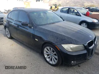 2011 BMW 3 Series 328i with VIN WBAPH5C58BF094055, listed as a Copart auction lot 87132134 with 165,620 mi miles and Clean Title. Bid and sale history available at carsss.com. Image 4.