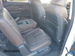 2024 Honda Pilot Elite with VIN 5FNYG1H80RB038003, listed as a IAAI auction lot 41470473 with 1 mi miles. Bid and sale history available at carsss.com. Image 8.