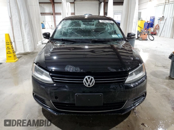 2013 Volkswagen Jetta SE с VIN 3VWDP7AJ5DM249908, выставлен на аукционе Copart как лот 53951765 с пробегом 240 040 миль миль и Списание • Salvage title. История ставок и продаж доступна на DreamBid. Изображение 5.