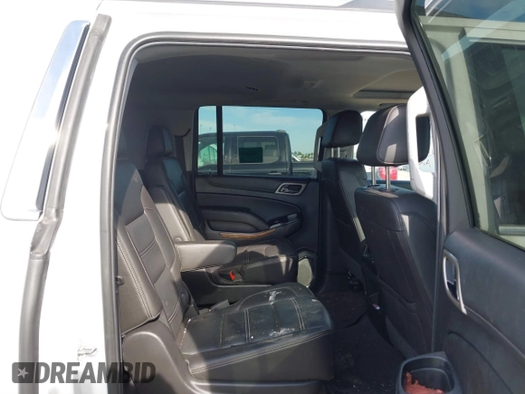 2019 GMC Yukon XL Denali with VIN 1GKS1HKJ8KR378385, listed as a IAAI auction lot 41824529 with 115,481 mi miles. Bid and sale history available at carsss.com. Image 8.
