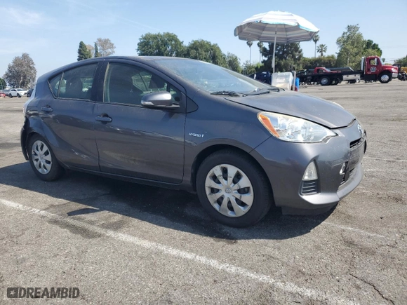 2014 Toyota Prius c One with VIN JTDKDTB34E1573233, listed as a Copart auction lot 54385895 with 107,094 mi miles and Clean Title. Bid and sale history available at carsss.com. Image 4.