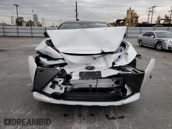 2023 Lexus RZ 450e Premium z VIN JTJAAAAB5PA009849, wystawiony jako Copart lot #81161103 z przebiegiem 4056 mil mil oraz . Historia ofert i sprzedaży dostępna na DreamBid. Obrazek 5.