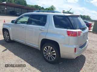 2017 GMC Terrain Denali z VIN 2GKFLRE34H6323323, wystawiony jako IAAI lot #42606924 z przebiegiem 142 609 mil mil oraz . Historia ofert i sprzedaży dostępna na DreamBid. Obrazek 3.