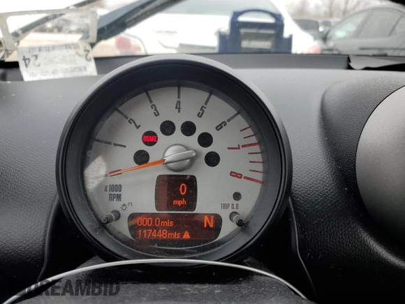 2011 MINI Countryman S with VIN WMWZC5C57BWL54811, listed as a Copart auction lot 88458105 with 117,448 mi miles and Clean Title. Bid and sale history available at DreamBid. Image 9.