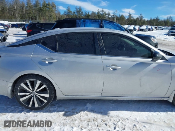 2019 Nissan Altima 2.5 SR with VIN 1N4BL4CV0KC120287, listed as a IAAI auction lot 41580295 with 103,339 mi miles. Bid and sale history available at carsss.com. Image 13.