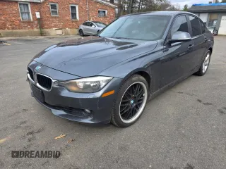 2013 BMW 3 Series 328i xDrive with VIN WBA3B5G56DNS05026, listed as a Copart auction lot 49681775 with 128,517 mi miles and Clean Title. Bid and sale history available at carsss.com. Image 2.