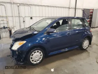 2006 Scion xA z VIN JTKKT624765011679, wystawiony jako Copart lot #50795305 z przebiegiem Nie podano mil oraz Nie do naprawy • Non repairable. Historia ofert i sprzedaży dostępna na DreamBid. Obrazek 1.