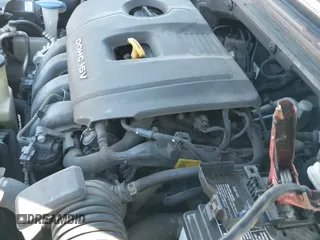 2018 Hyundai Elantra Limited с VIN KMHD84LF9JU470275, выставлен на аукционе IAAI как лот 43386621 с пробегом 197 520 миль миль и . История ставок и продаж доступна на DreamBid. Изображение 19.