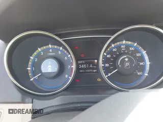 2013 Hyundai Sonata GLS z VIN 5NPEB4AC8DH553567, wystawiony jako IAAI lot #42370521 z przebiegiem 143 295 mil mil oraz . Historia ofert i sprzedaży dostępna na DreamBid. Obrazek 7.