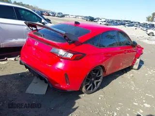 2024 Honda Civic Type R z VIN JHMFL5G42RX002438, wystawiony jako IAAI lot #41306668 z przebiegiem 10 978 mil mil oraz . Historia ofert i sprzedaży dostępna na DreamBid. Obrazek 4.