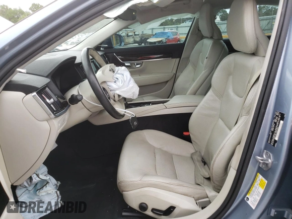 2019 Volvo S90 Momentum с VIN LVY102AK8KP110023, выставлен на аукционе Copart как лот 62362234 с пробегом 81 527 миль миль и На запчасти • Non repairable. История ставок и продаж доступна на DreamBid. Изображение 7.