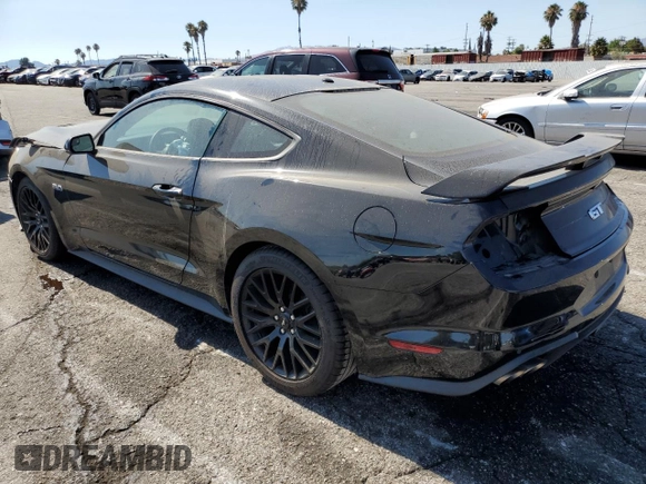 2020 Ford Mustang GT z VIN 1FA6P8CF0L5101122, wystawiony jako Copart lot #64829145 z przebiegiem 28 632 mil mil oraz Szkoda całkowita • Salvage title. Historia ofert i sprzedaży dostępna na DreamBid. Obrazek 2.