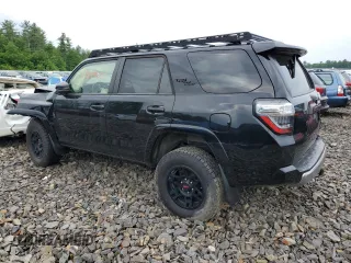 2021 Toyota 4Runner TRD Off Road Premium with VIN JTERU5JR8M5944901, listed as a Copart auction lot 53249555 with Not provided miles and Salvage title. Bid and sale history available at DreamBid. Image 2.