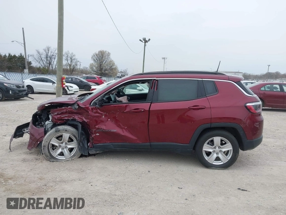 2022 Jeep Compass Latitude with VIN 3C4NJDBB1NT110087, listed as a IAAI auction lot 42033883 with 22,291 mi miles and . Bid and sale history available at DreamBid. Image 14.