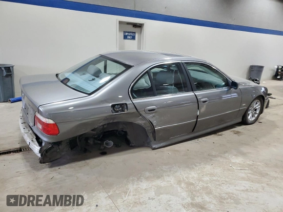 2003 BMW 5 Series 525i z VIN WBADT43433G034943, wystawiony jako Copart lot #89134895 z przebiegiem Nie podano mil oraz Szkoda całkowita • Salvage title. Historia ofert i sprzedaży dostępna na DreamBid. Obrazek 3.