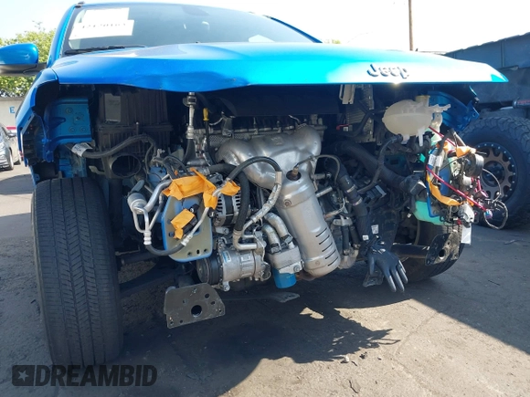2018 Jeep Compass Latitude with VIN 3C4NJCBB6JT227412, listed as a IAAI auction lot 42120163 with 80,490 mi miles and . Bid and sale history available at DreamBid. Image 6.