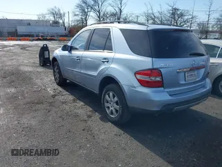 2006 Mercedes-Benz M 350 with VIN 4JGBB86E56A052016, listed as a IAAI auction lot 41870998 with 223,096 mi miles and . Bid and sale history available at DreamBid. Image 3.