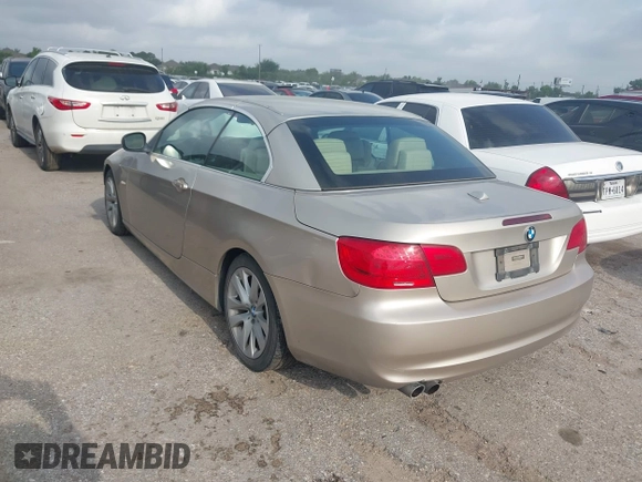 2012 BMW 3 Series 328i z VIN WBADW3C58CE542069, wystawiony jako IAAI lot #42155048 z przebiegiem 193 218 mil mil oraz . Historia ofert i sprzedaży dostępna na DreamBid. Obrazek 3.