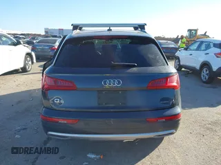 2020 Audi Q5 Premium Plus with VIN WA1BNAFY9L2076400, listed as a IAAI auction lot 41491879 with 34,854 mi miles. Bid and sale history available at carsss.com. Image 16.