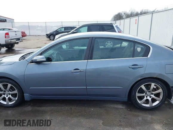 2010 Nissan Altima 3.5 SR with VIN 1N4BL2APXAN461269, listed as a IAAI auction lot 41688378 with 165,751 mi miles. Bid and sale history available at carsss.com. Image 15.