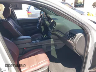 2024 Dodge Durango GT Plus z VIN 1C4RDJDGXRC154106, wystawiony jako IAAI lot #42380956 z przebiegiem 12 189 mil mil oraz . Historia ofert i sprzedaży dostępna na DreamBid. Obrazek 5.