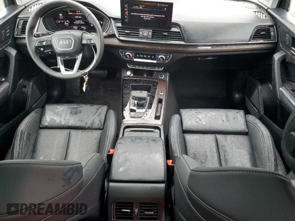 2023 Audi Q5 S line Prestige z VIN WA1FAAFY6P2191975, wystawiony jako Copart lot #43663885 z przebiegiem 22 374 mil mil oraz Szkoda całkowita • Salvage title. Historia ofert i sprzedaży dostępna na DreamBid. Obrazek 8.